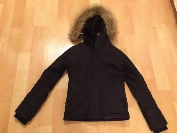 Ladies Coats / Jackets- click SHOW MORE for price, etc in Women's - Tops & Outerwear in Oakville / Halton Region - Image 4