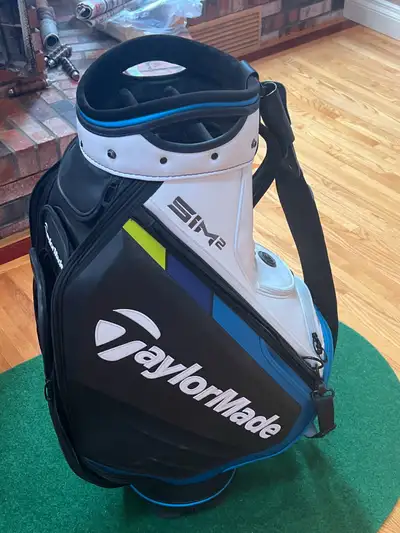 Taylormade SIM2 Staff Bag , View more