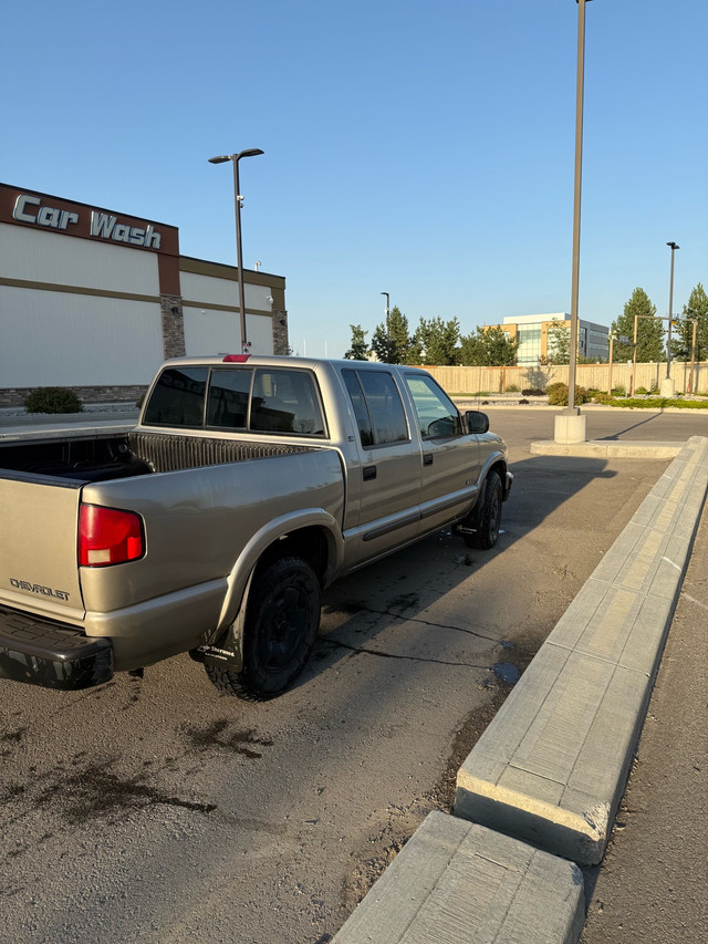 Chevy s10 4.3 v6 in Cars & Trucks in Edmonton - Image 4
