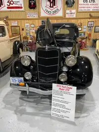 1935 Ford coupe