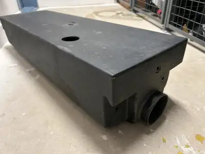 Acheté chez safari condo. Fait pour vehicules GMC savana, chevrolet express, mercedes sprinter, dodg...