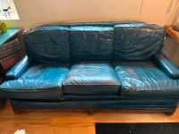 Leather couch. Heavy. Old. Free
