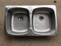 Double S/S sink W/2 drains and ABS pluming pipes-18.5”x31.5”