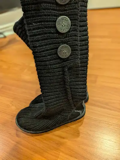 UGG Classic Cardy Knit Boots (US6-7), View more