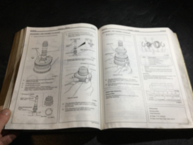 1993 Ford Probe OEM Service Manual in Non-fiction in Parksville / Qualicum Beach - Image 3