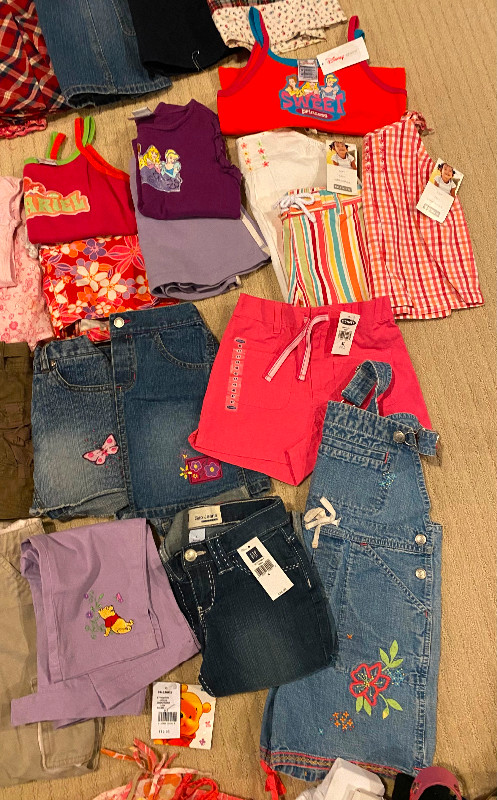 HUGE BRAND NAME Size 4 Girls Clothing Lot - Over 75 items!! in Clothing - 4T in Edmonton - Image 2