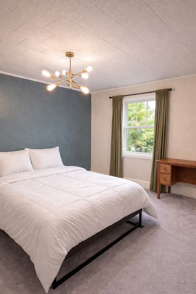 Large room with A/C available now. Looking for a female roommate in a large house in downtown Truro....
