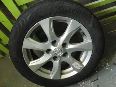 P205/55/R16 - pneus (4) d'été, Hifly HF201, quasiment neuf sur mag*, jantes en alliage Mazda, wow! 9...
