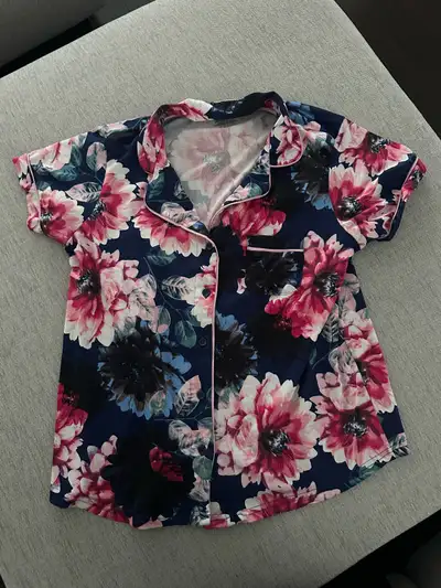 Pyjama Lounge Floral Top size L, View more
