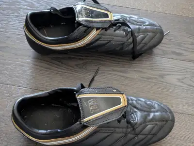 Soccer cleats- adult male size 11, View more