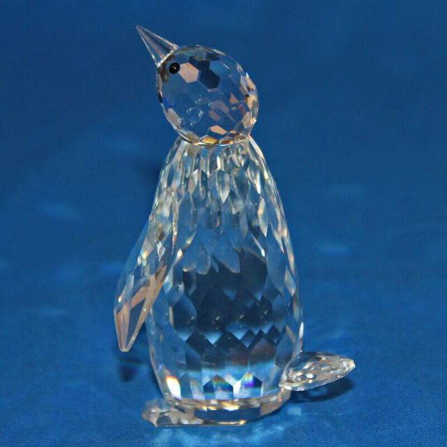 Swarovski Crystal  LARGE  PENGUIN in Arts & Collectibles in Thunder Bay - Image 3