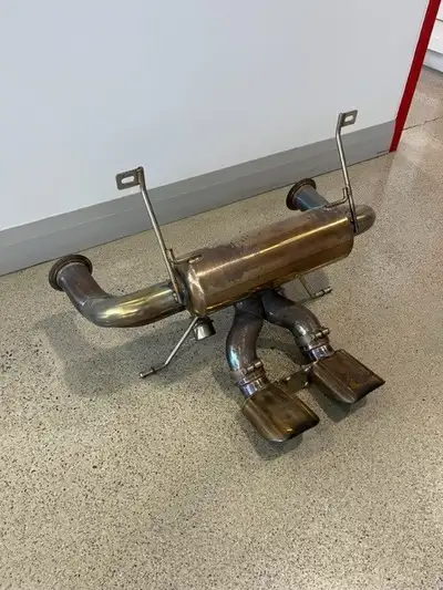 Good used stainless steel Lamborghini Aventador race muffler by Innotech. Bring your Lamborghini eng...