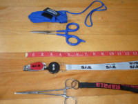 3 Utile de peche, pinse, 3 Fishing tools Shimano