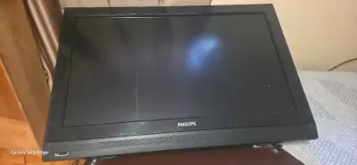 philips smart tv older but working , View more