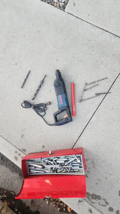 bosch bulldog hammer drill sds spline 115 cash$$, View more