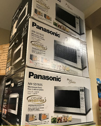 1.6 Cu.Ft Panasonic Microwave Stainless NNSD773S