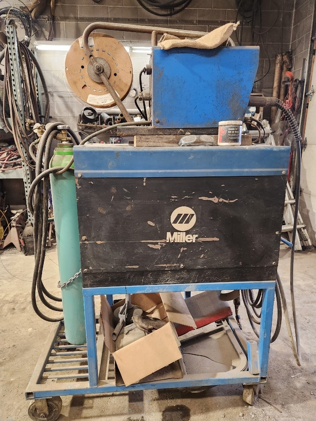 Miller mig welder Power Tools Kingston Kijiji
