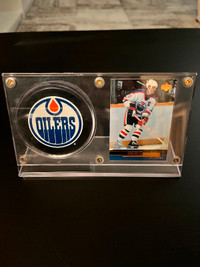 Mint Oilers Bruins Hockey Puck and Card Decor Gretzky Coffey Orr