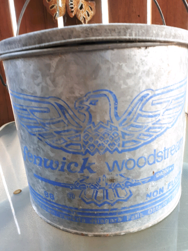 Minnow bucket in Fishing, Camping & Outdoors in London - Image 2