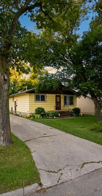 Pet Friendly, 1275 sq foot bi-level home coming available for September. Two blocks from La Verendry...