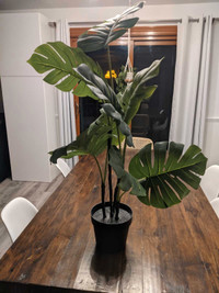 Plante monstera artificielle Ikea
