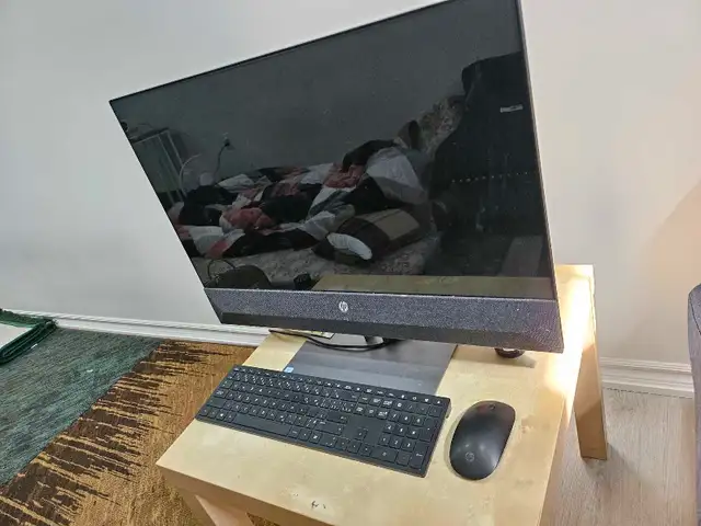 hp pavilion all in one in Desktop Computers in Mississauga / Peel Region - Image 2