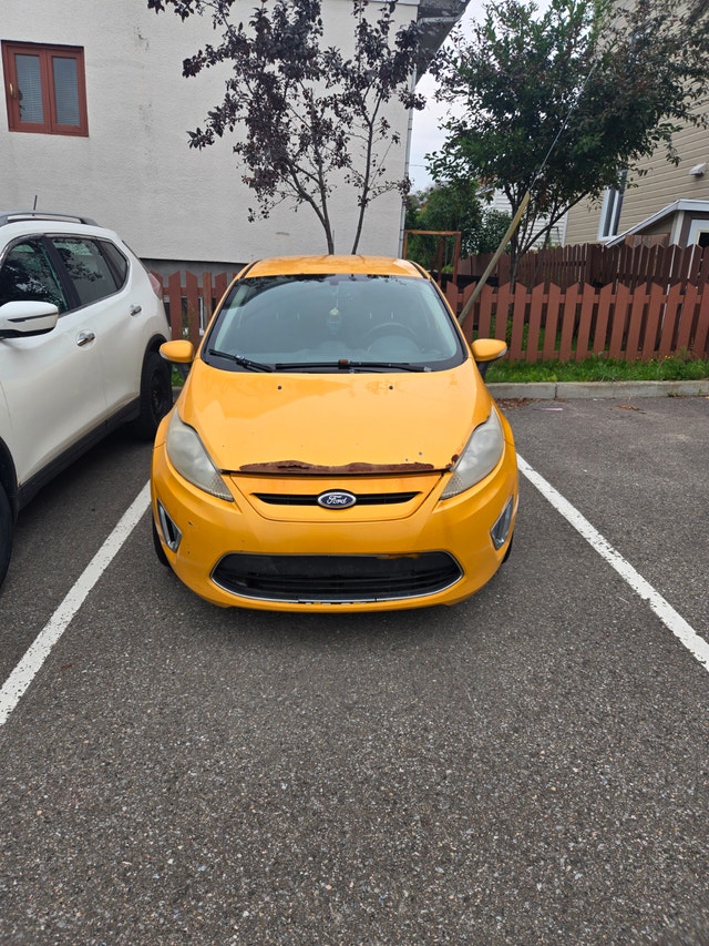 Ford Fiesta 2011, 1200$ - ** Pour amateurs de mécanique **