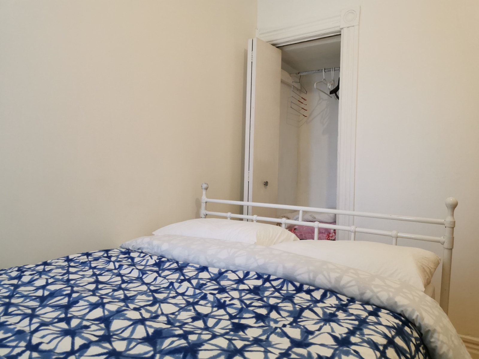 Near Metro monk. room for rent. — photo 2