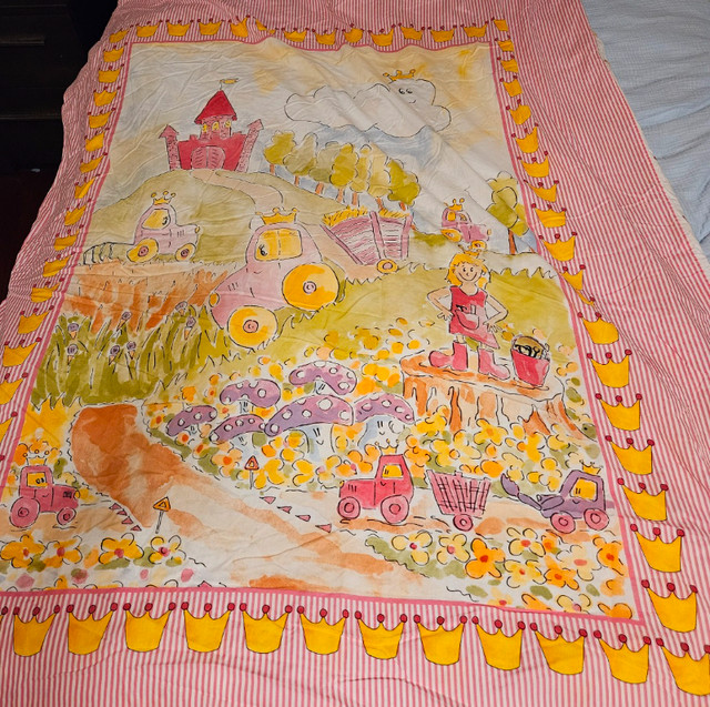 Princess Bedding set - Ikea: duvet cover + pillowcase in Bedding in Oakville / Halton Region