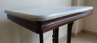 table antique d'appoint en bois en marbre blanc