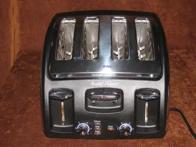 T-Fal Avante Classic 4-Slice Toaster, View more