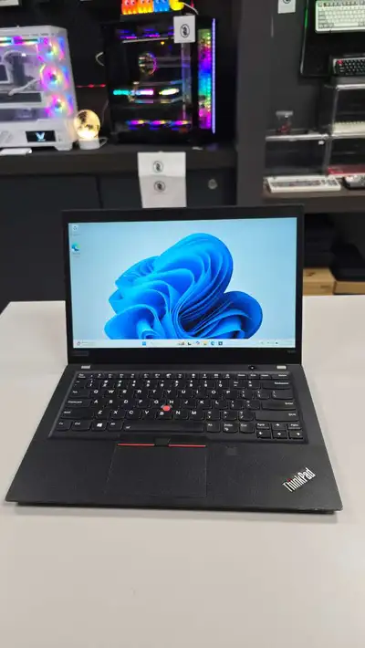 Lenovo ThinkPad T490s, View more