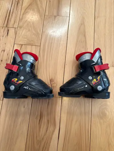 Child downhill ski boots, View more