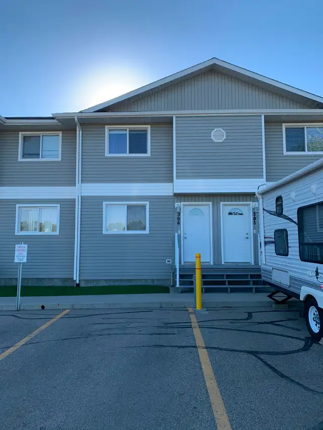 2 Bedroom Townhouse for Rent