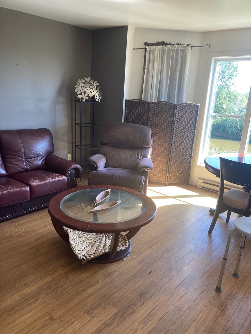 MEUBLES A DONNER Objets gratuits Longueuil/Rive Sud Kijiji