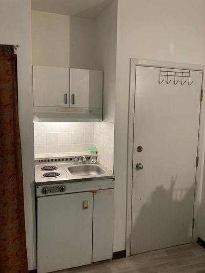 Available from December 22nd. Fully furnished( bed, mattress, desk, table, chairs, refrigerator, mic...