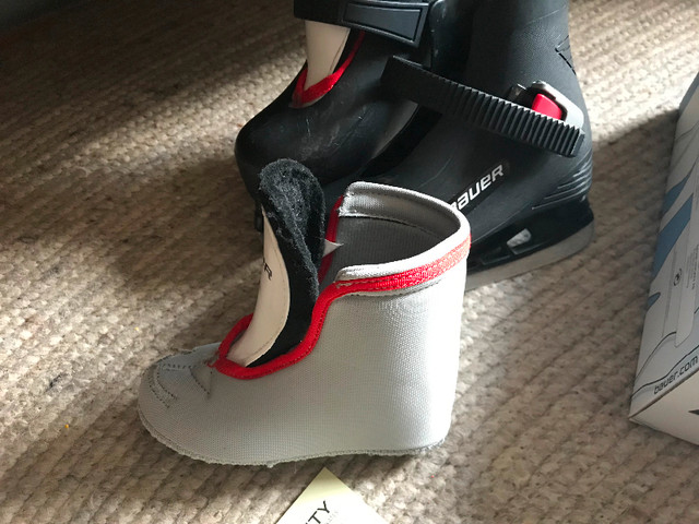 Bauer Lil Champ Skates (size 8) in Skates & Blades in Ottawa - Image 4