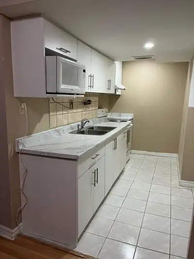 Private Furnished Room, April 1, Near Trinity Common Mall, All Utilities Included ✨ Features: ✔ Priv...