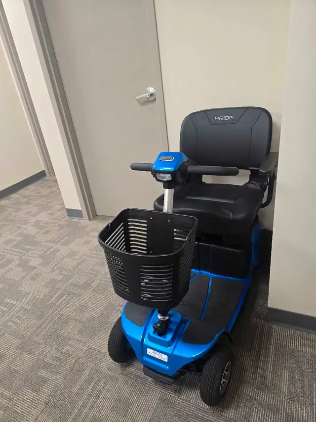 Pride Revo 2.0 Electric Scooter63860082262657121