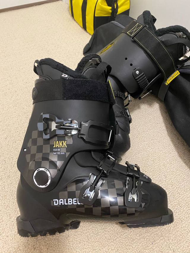 Dalbello Jakk ski boots in Ski in Oakville / Halton Region - Image 3