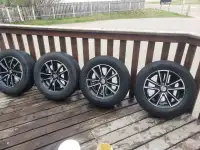 17inch Dodge Caravan rims and tires