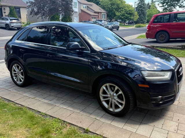 Audi Q3 Quattro AWD 2015