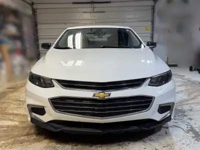 Chevrolet Malibu LT 1.5L engine with 198,000 km. It’s been a dependable car and still runs great. Th...