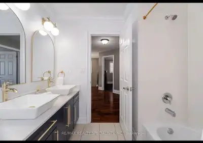 1 Furnished Private room for rent in Brampton