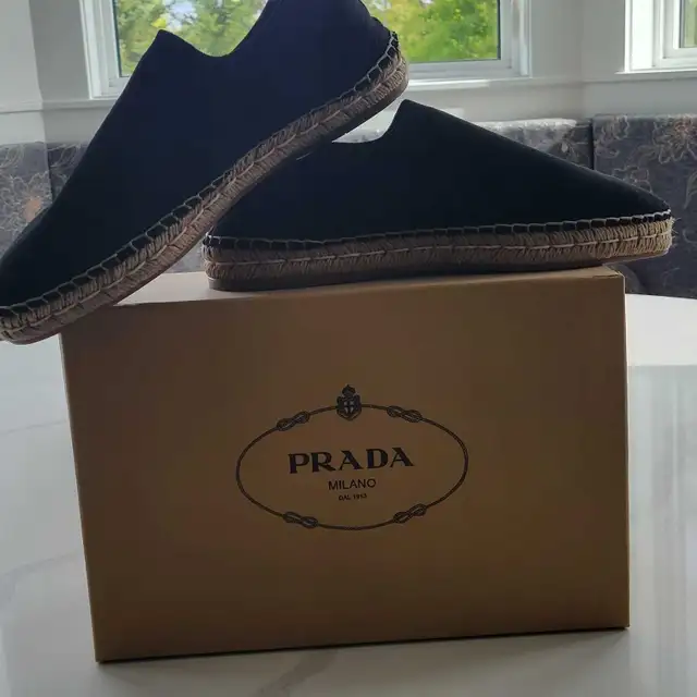 Prada Shoes in Women's - Shoes in Calgary - Image 6