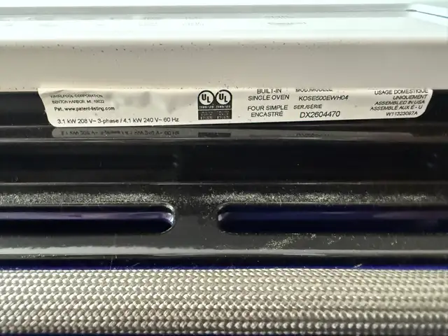 Four blanc KitchenAid encastré in Stoves, Ovens & Ranges in Longueuil / South Shore - Image 6