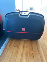 Givi panier with top case for VFR800