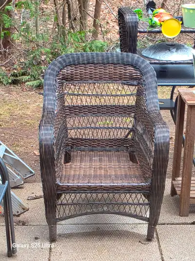 2 lovely wicker chairs with matching ottoman. Nothing wrong with them. Just dont need any more.