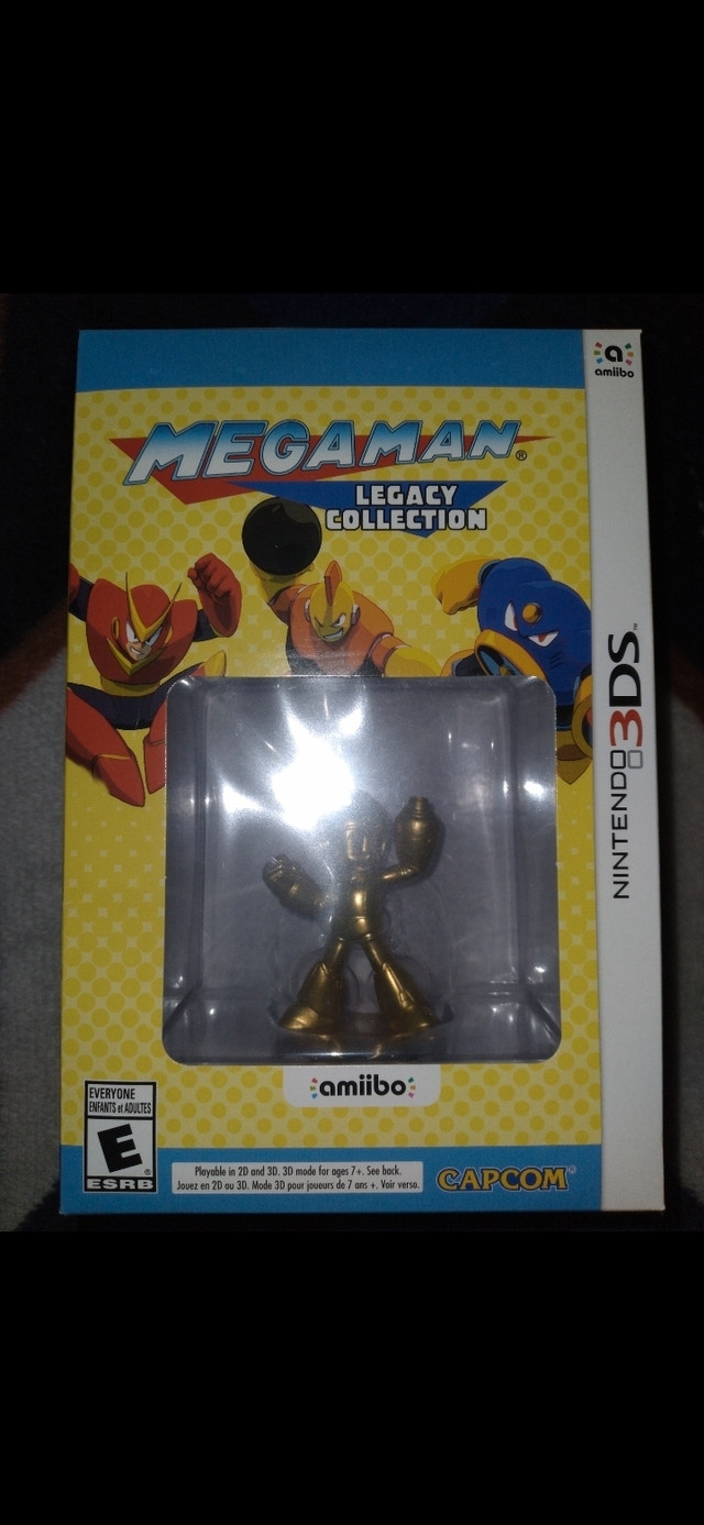 Megaman Legacy Collection & Gold Megaman amiibo in Nintendo DS in Winnipeg