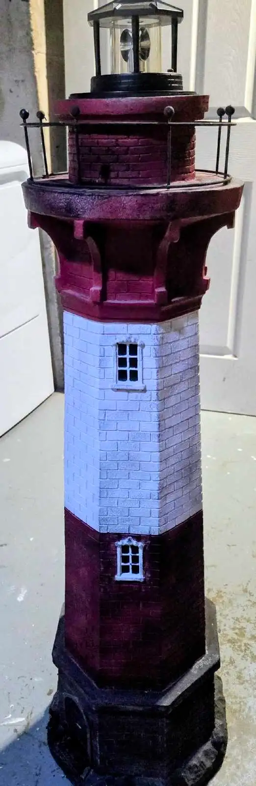 Lighthouse 65585443402370120